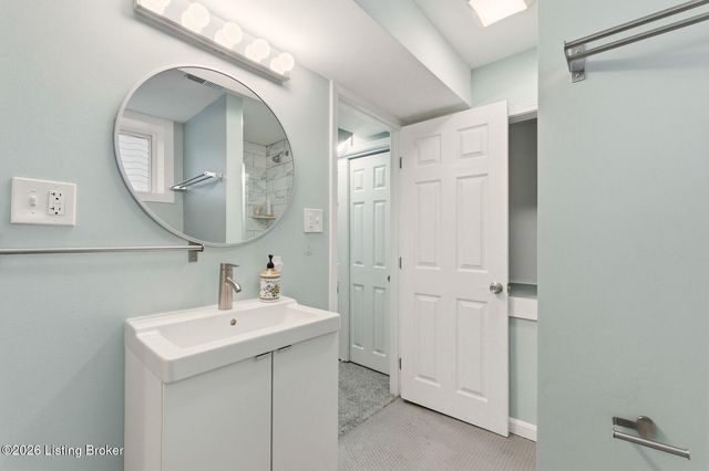 304 Stilz Ave, Louisville, KY 40206