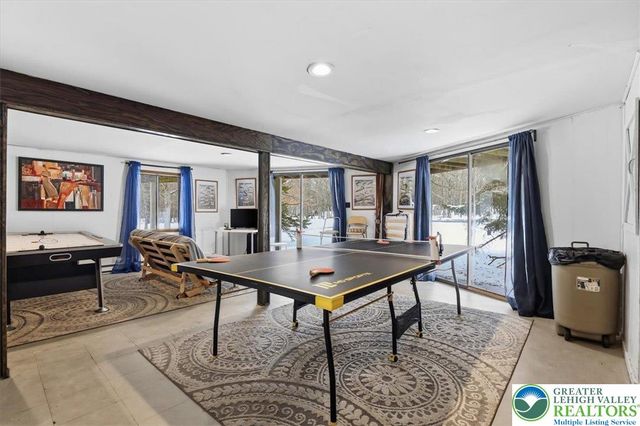 215 Penn Forest Trail, Penn Forest Twp, PA 18210