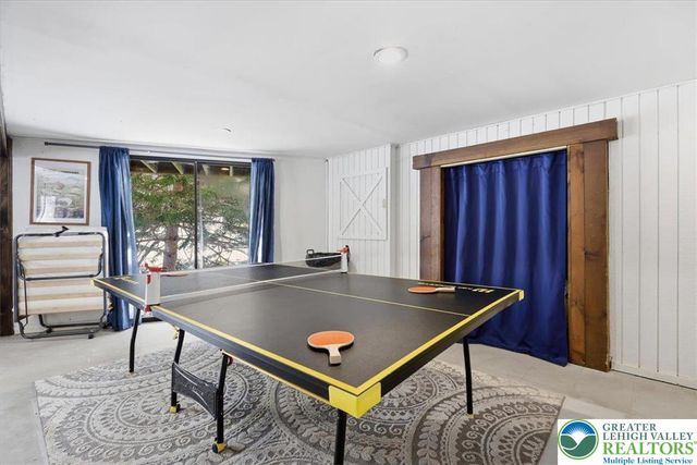 215 Penn Forest Trail, Penn Forest Twp, PA 18210