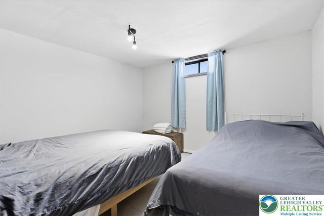 215 Penn Forest Trail, Penn Forest Twp, PA 18210