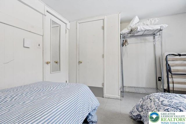 215 Penn Forest Trail, Penn Forest Twp, PA 18210