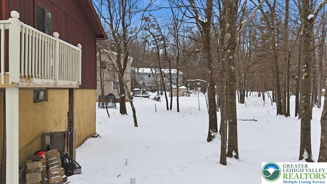 215 Penn Forest Trail, Penn Forest Twp, PA 18210