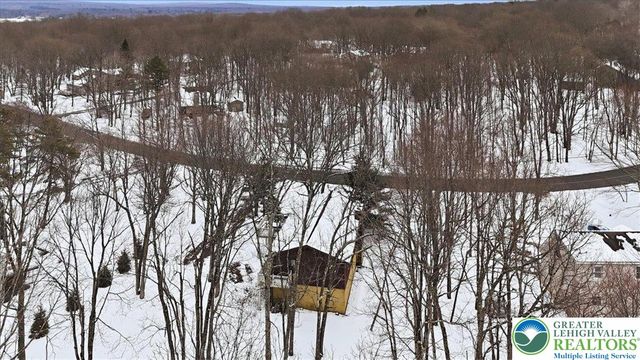 215 Penn Forest Trail, Penn Forest Twp, PA 18210