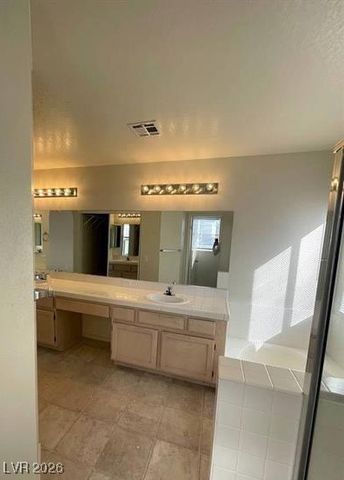 1213 Daytona Lane, Las Vegas, NV 89117