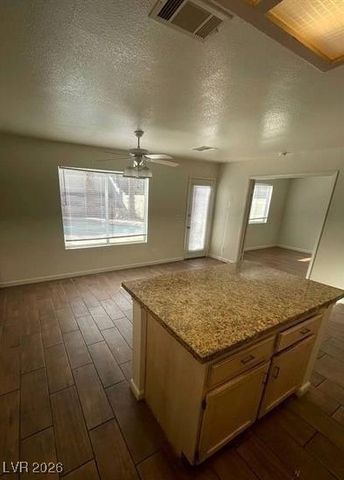 1213 Daytona Lane, Las Vegas, NV 89117