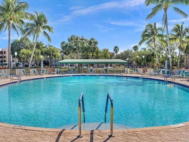 9560 Weldon Circle J413, Tamarac, FL 33321