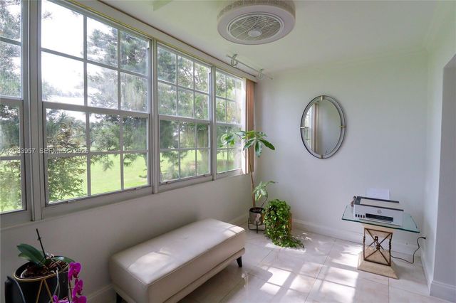 7797 Golf Circle Drive 208J, Margate, FL 33063
