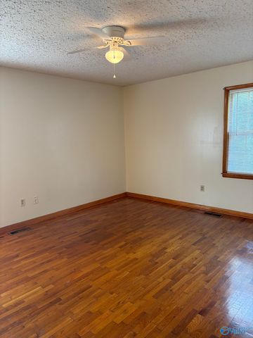 19557 Edgewood Road, Athens, AL 35614
