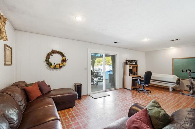 6272 Hendrickson Road, Turtle Creek Twp, OH 45044
