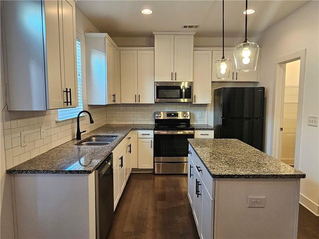 73 S Auburn Landing Place, Auburn, GA 30011