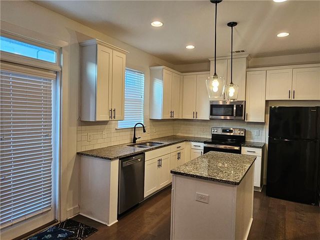 73 S Auburn Landing Place, Auburn, GA 30011