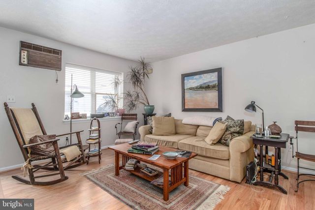 215 S EATON ST, Baltimore, MD 21224