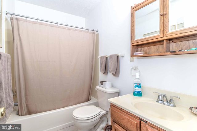 215 S EATON ST, Baltimore, MD 21224