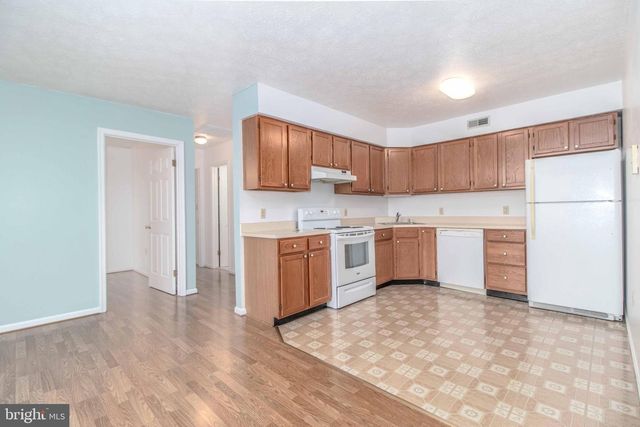 215 S EATON ST, Baltimore, MD 21224