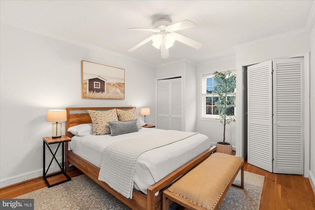 2700 CAMERON MILLS RD, Alexandria, VA 22302