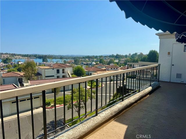 27786 Arta 11, Mission Viejo, CA 92692