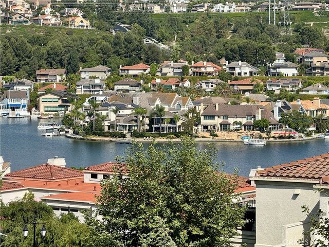 27786 Arta 11, Mission Viejo, CA 92692