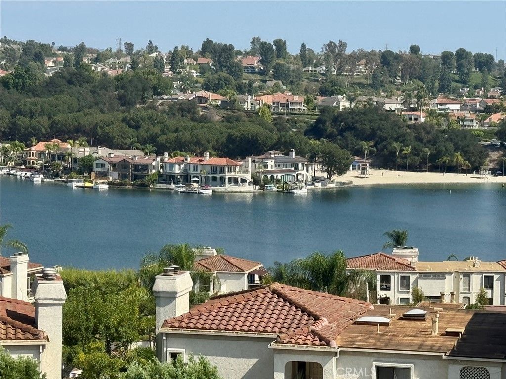 27786 Arta 11, Mission Viejo, CA 92692