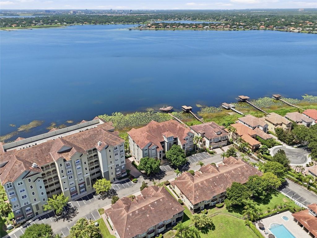 Image 3 of property listing at 8767 THE ESPLANADE 40, Orlando, FL 32836