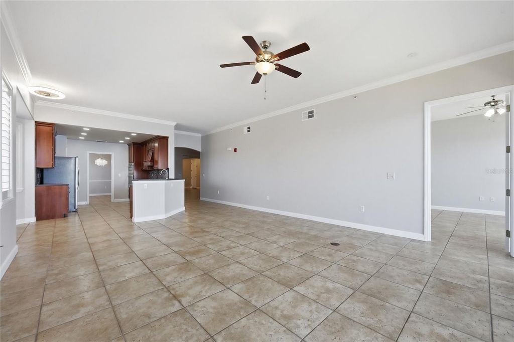 Image 28 of property listing at 8767 THE ESPLANADE 40, Orlando, FL 32836