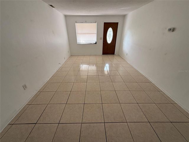 1270 8TH AVENUE NE, Largo, FL 33770