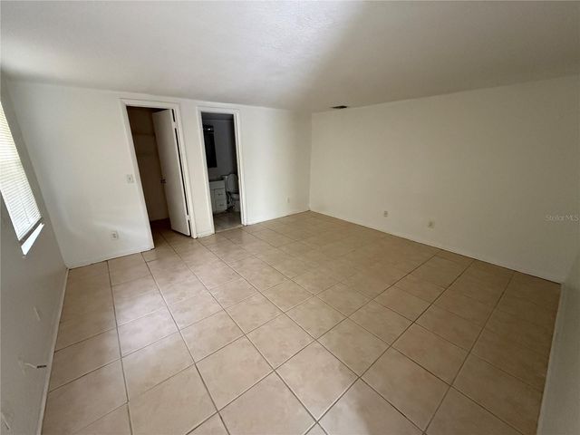 1270 8TH AVENUE NE, Largo, FL 33770