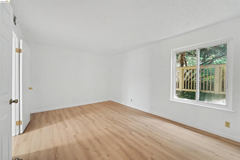 Image 12 of property listing at 4186 San Pablo Dam Rd A, El Sobrante, CA 94803