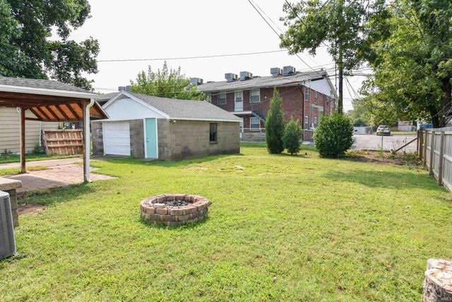 2333 E Illinois Street, Evansville, IN 47711