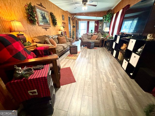 1215 Mountain Shadows Drive, Cleveland, GA 30528