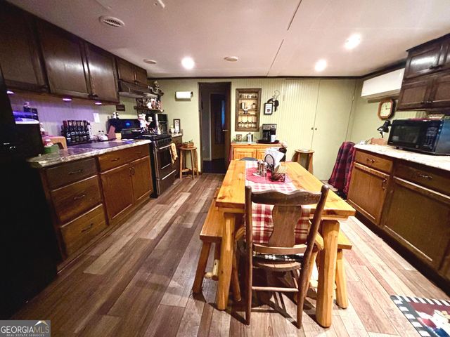 1215 Mountain Shadows Drive, Cleveland, GA 30528