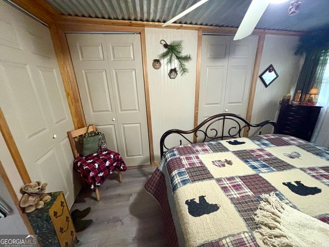 1215 Mountain Shadows Drive, Cleveland, GA 30528