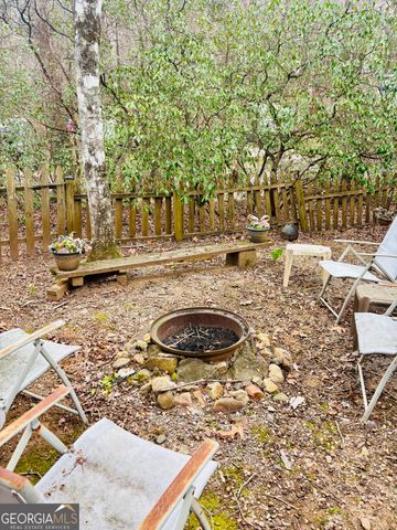 1215 Mountain Shadows Drive, Cleveland, GA 30528