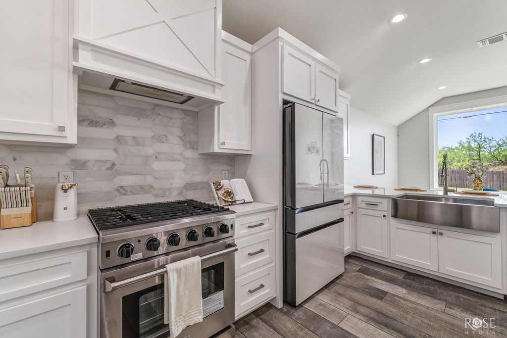 Image 18 of property listing at 3705 Dominion Ridge, San Angelo, TX 76904