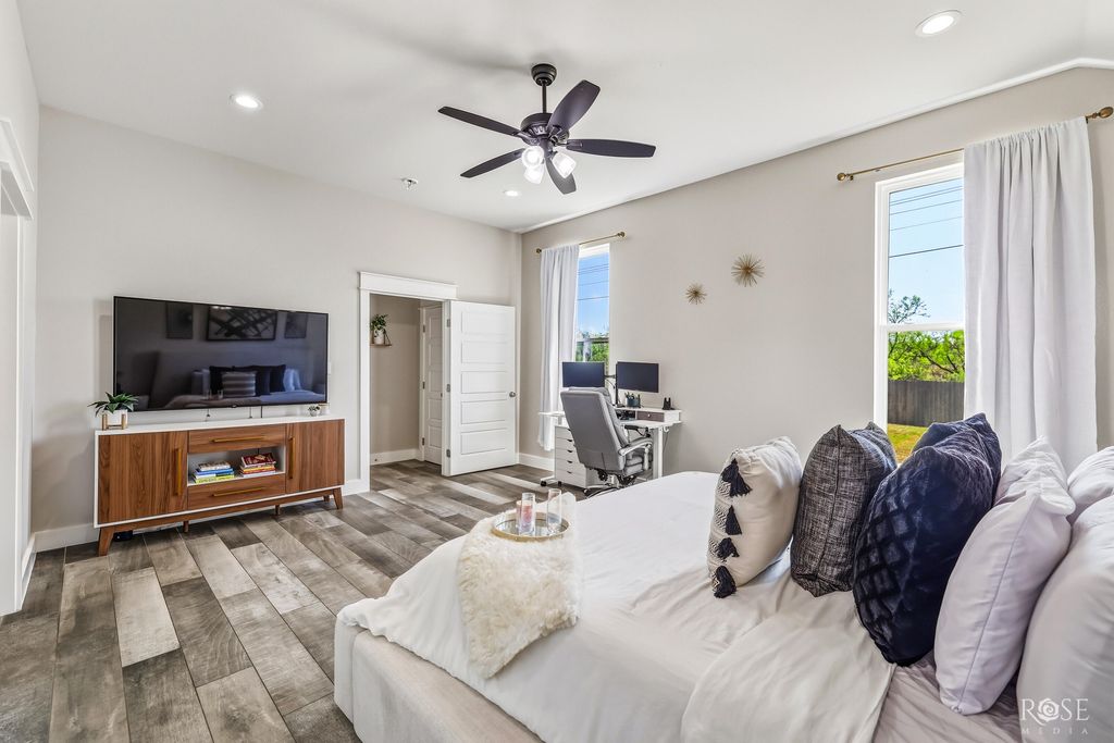 Image 24 of property listing at 3705 Dominion Ridge, San Angelo, TX 76904