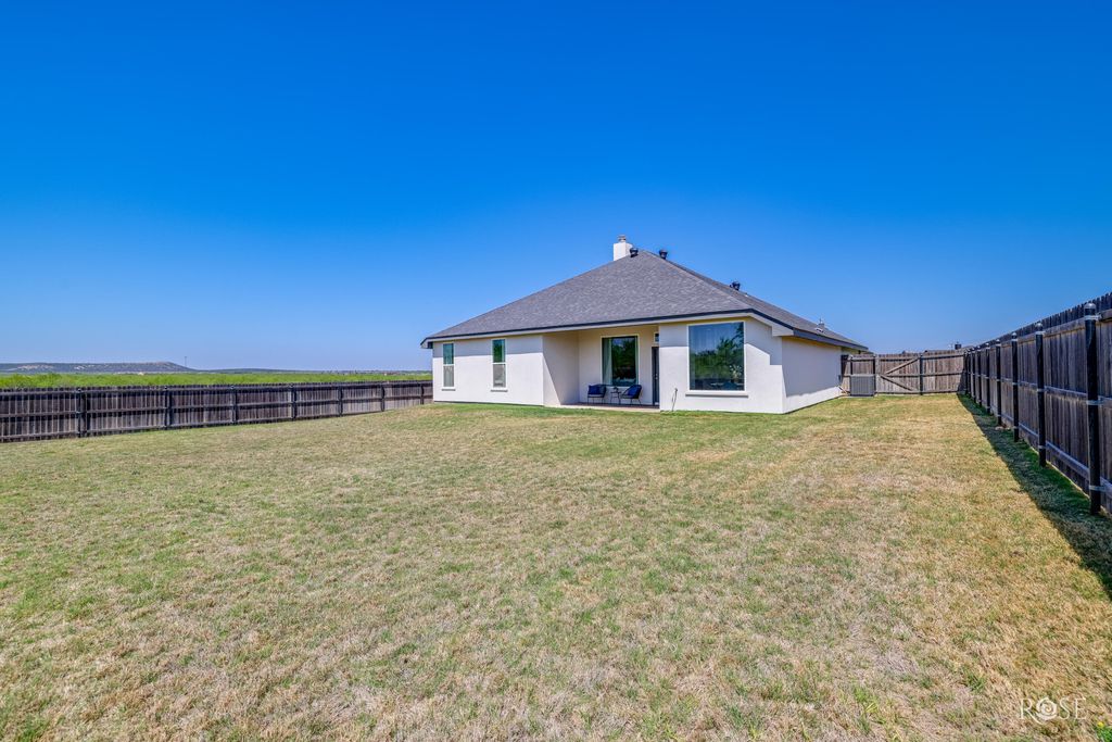 Image 37 of property listing at 3705 Dominion Ridge, San Angelo, TX 76904