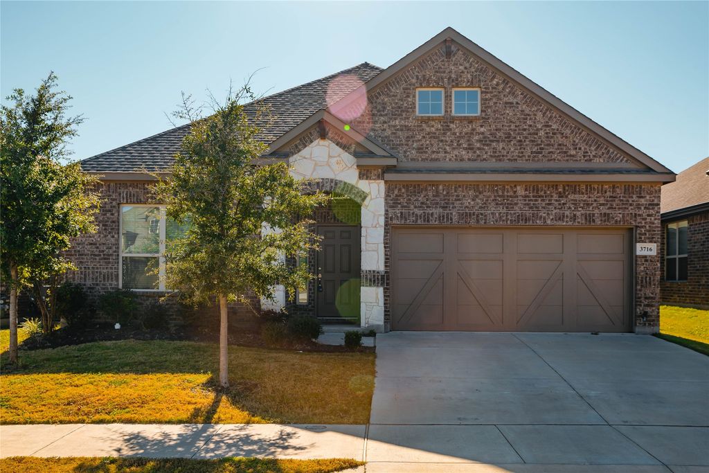 3716 Peach Blossom Road, Fort Worth, TX 76244