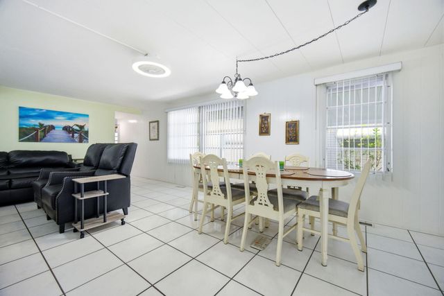 2917 SW 54th Street, Dania Beach, FL 33312