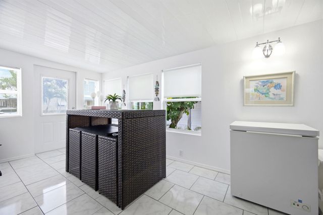 2917 SW 54th Street, Dania Beach, FL 33312