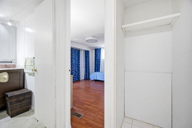 2917 SW 54th Street, Dania Beach, FL 33312