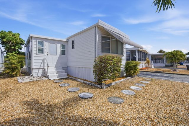 2917 SW 54th Street, Dania Beach, FL 33312