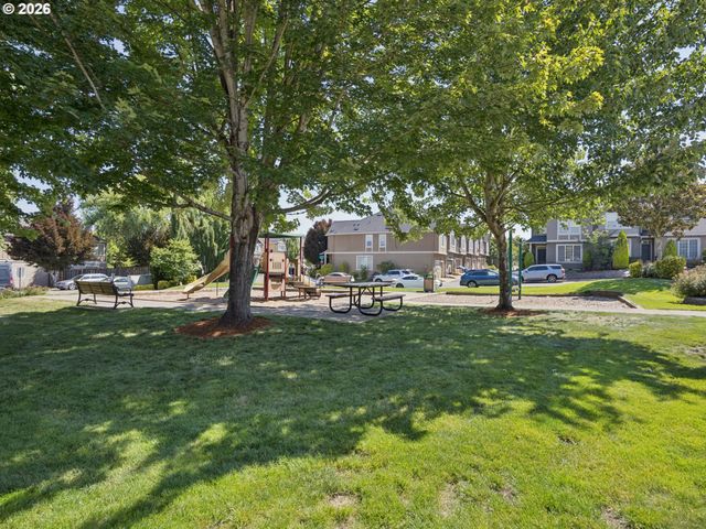 17070 Nw ORION GREENS Ct, Beaverton, OR 97006