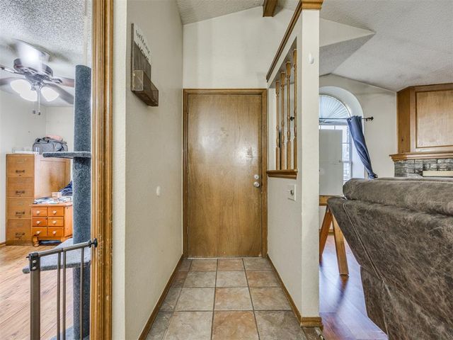 2102 Lakecrest Drive, Oklahoma City, OK 73170