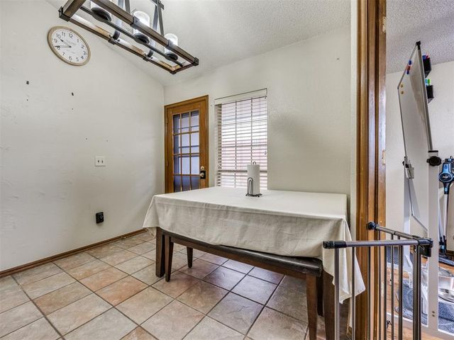 2102 Lakecrest Drive, Oklahoma City, OK 73170