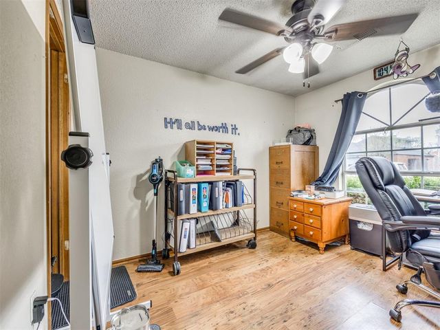 2102 Lakecrest Drive, Oklahoma City, OK 73170