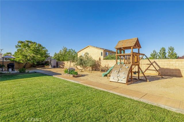 1734 Granville, Lancaster, CA 93535