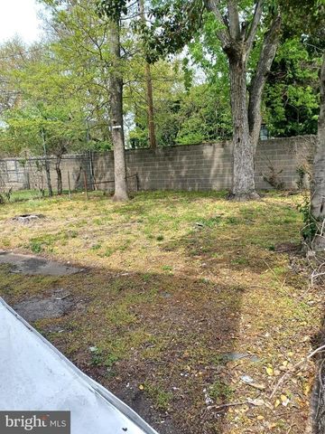 969 SYLVAN ST, Camden, NJ 08104