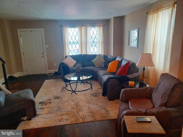 969 SYLVAN ST, Camden, NJ 08104