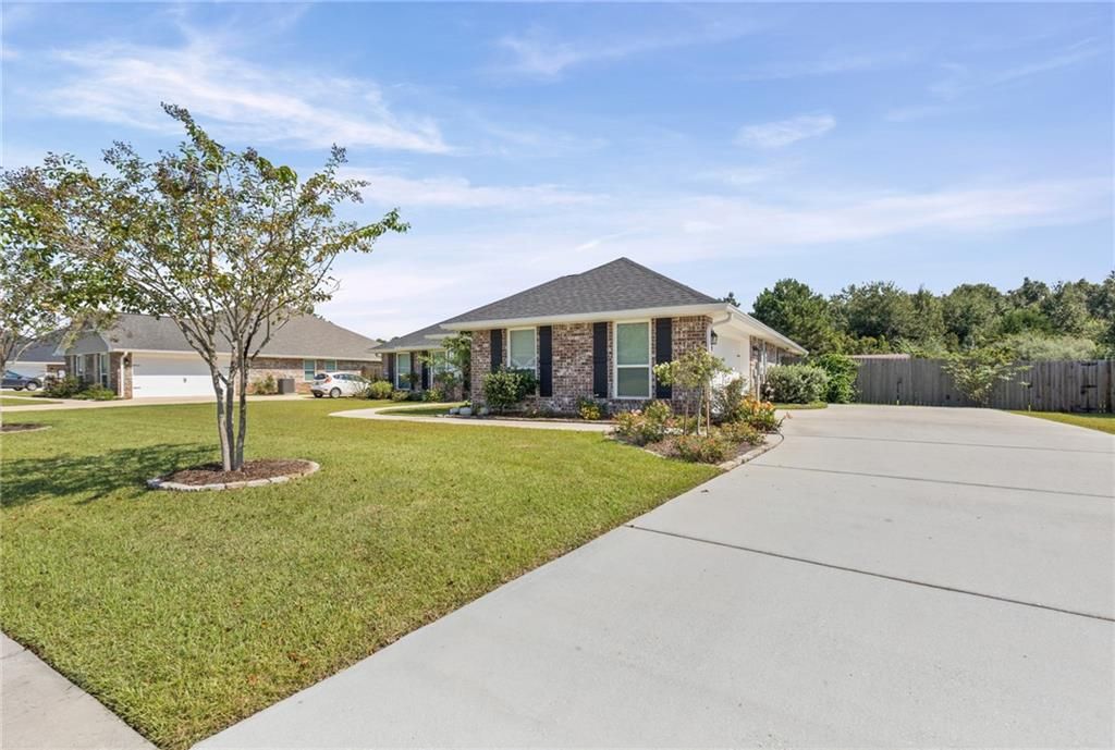 1414 Makaira Drive, Foley, AL 36535 — photo 4
