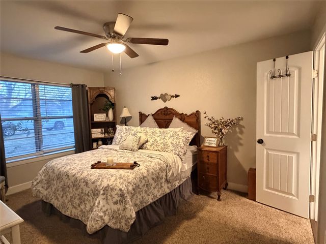 700 N Spears Street, Alvarado, TX 76009