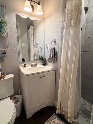 700 N Spears Street, Alvarado, TX 76009